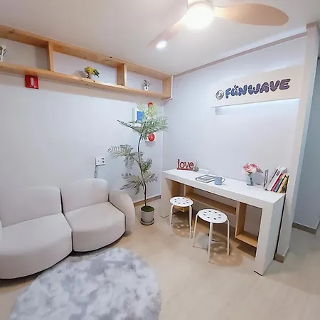 Funwave Guest House